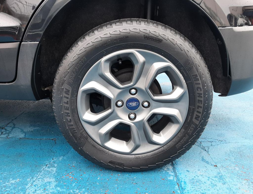 Ford Ecosport Freestyle 1.5 Automatico Flex 4 Portas Modelo 2019 imagem 25