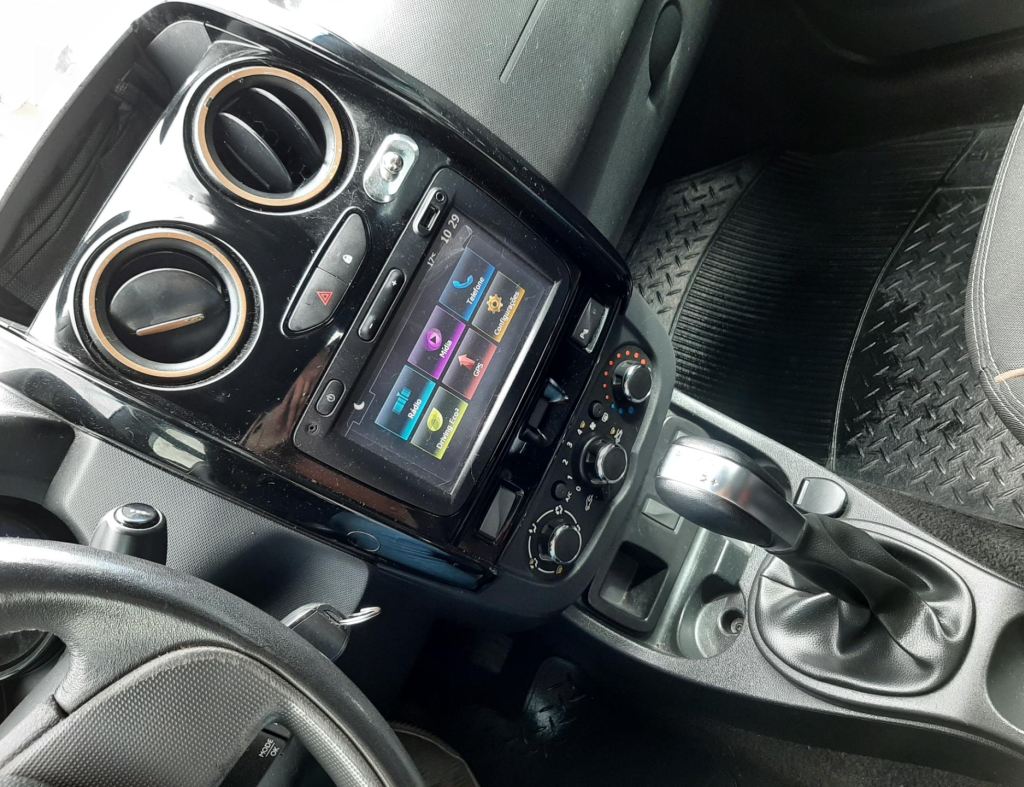 Renault Duster 2.0 Dinamique Automatico Fdlex 4 Portas Modelo 2017 imagem 16
