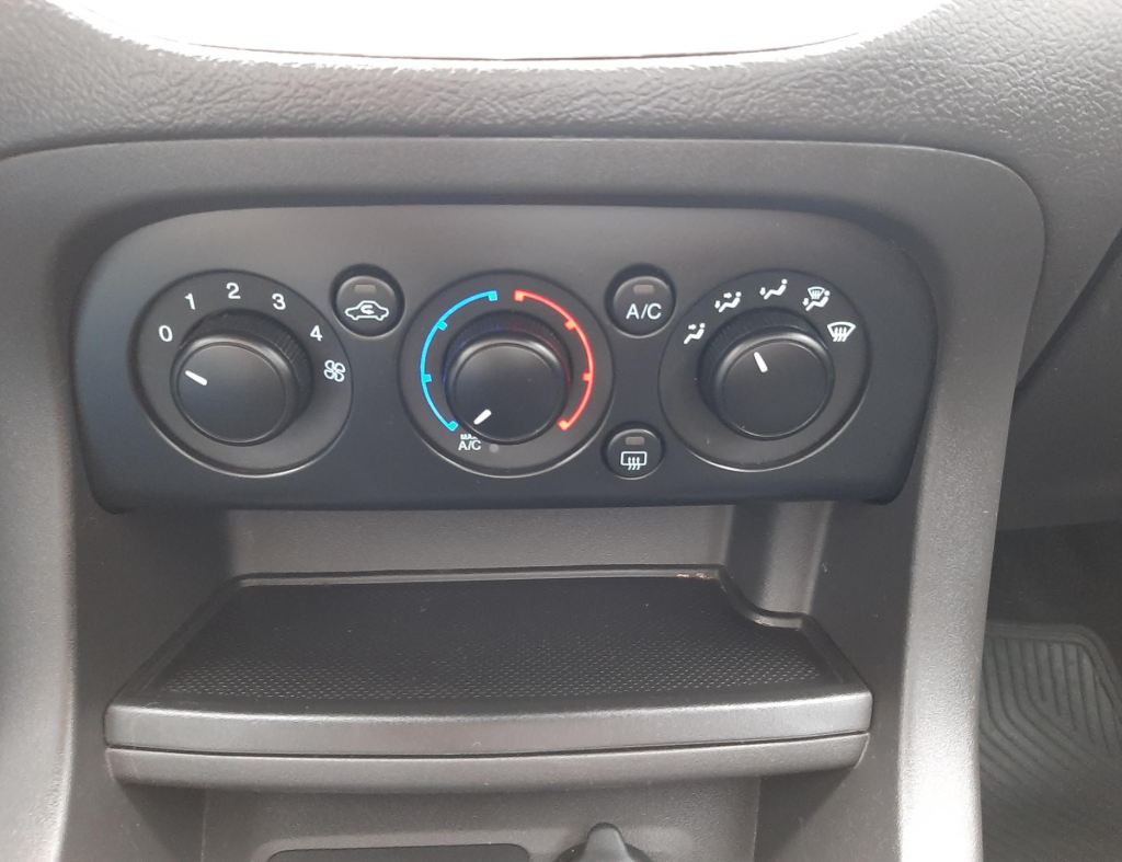 Ford Ka Sedan Se 1.0 Flex 4 Portas Modelo 2021 imagem 20