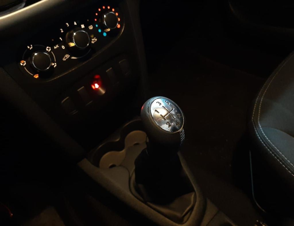 Renault Sandero Gtline 1.0 2020 imagem 18