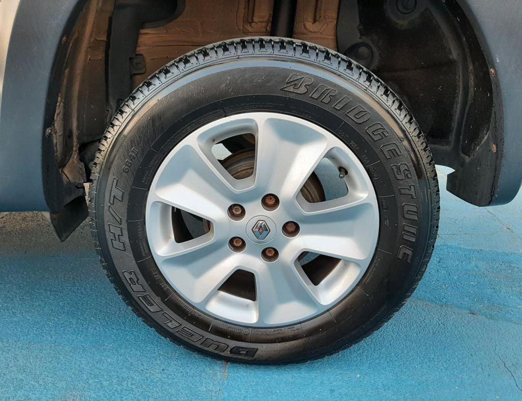 Renault Duster Expression 1.6 Flex 4 Portas Modelo 2016 imagem 12