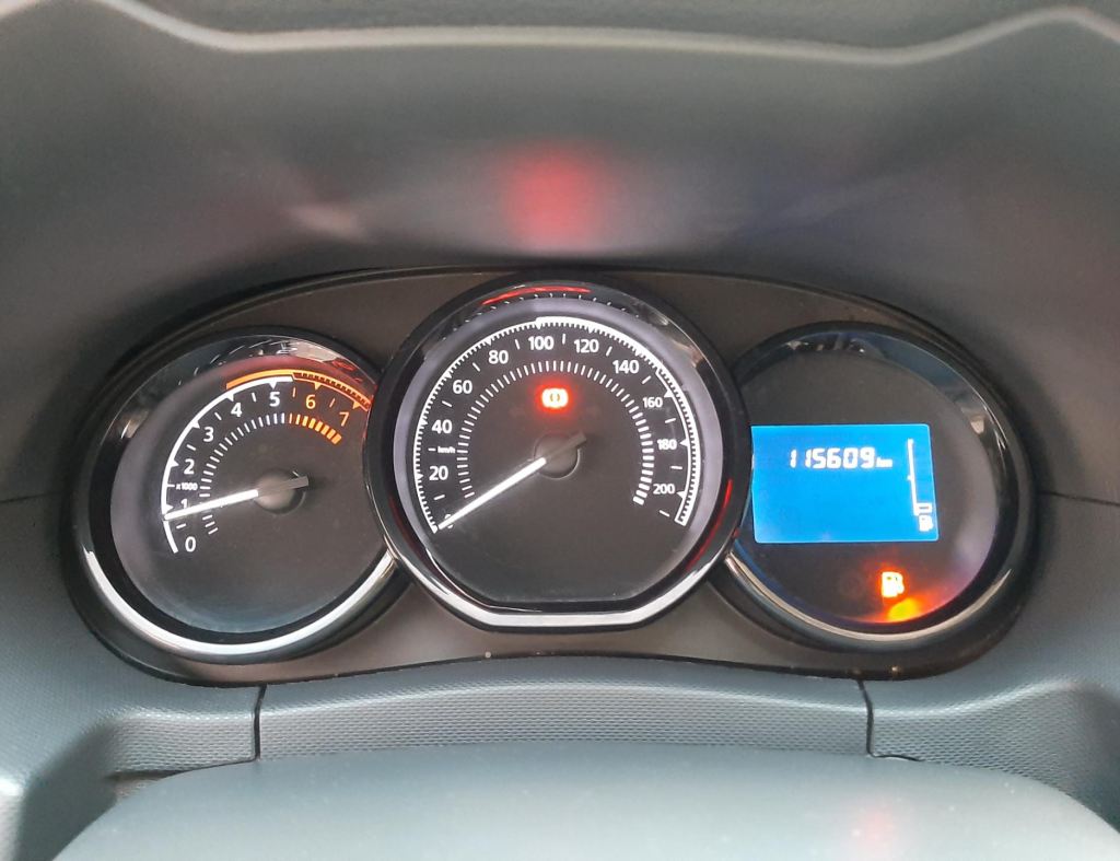 Renault Duster Expression 1.6 Flex 4 Portas Modelo 2016 imagem 19