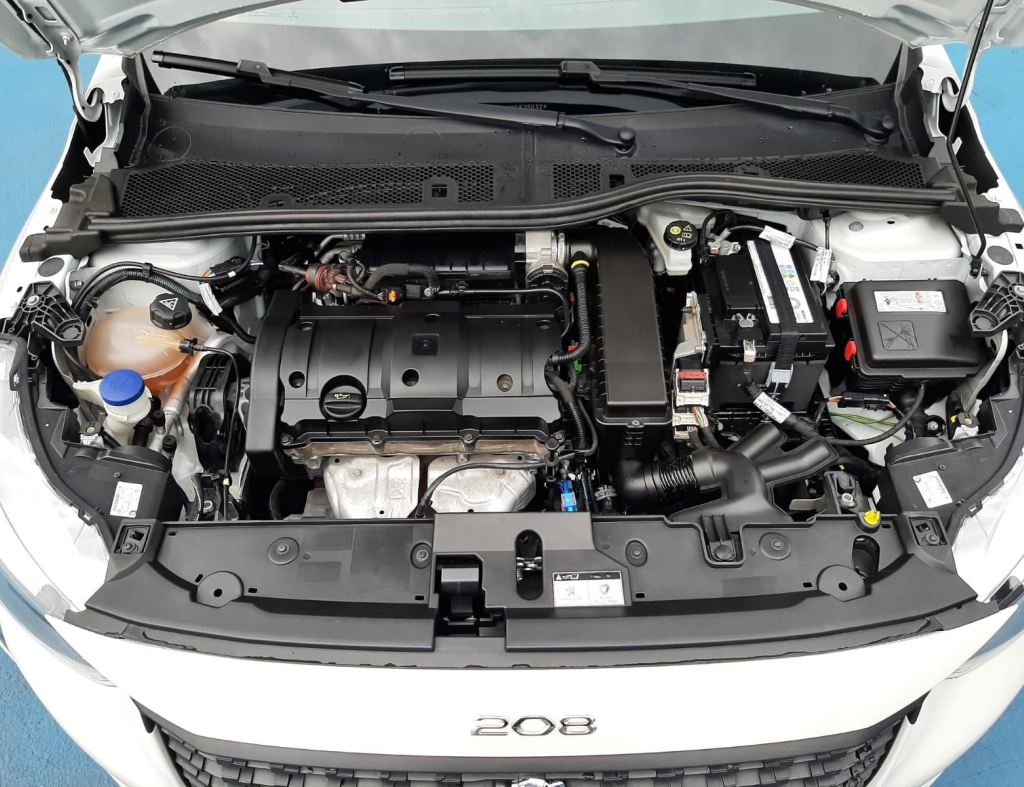 Peugeot 208 1.6 Active Pack 16V Flex 4P Automatico 2022 imagem 9