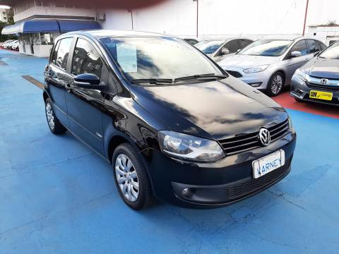 Volkswagen Fox 1.0 Gii Flex 4 Portas Modelo 2014