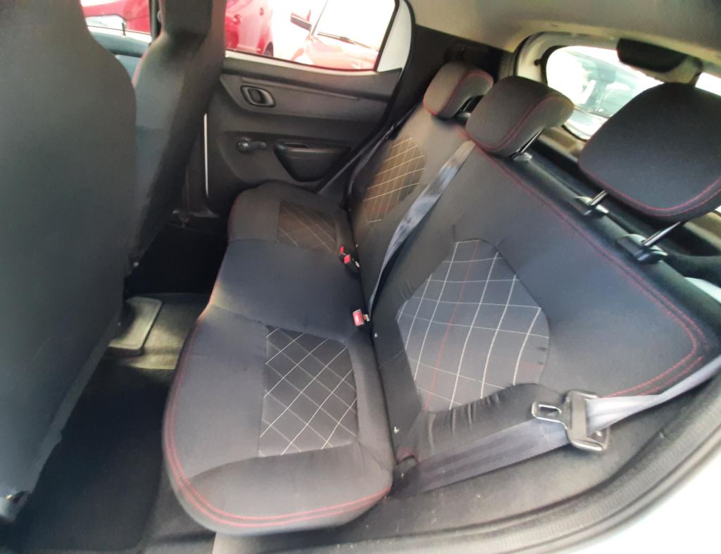 Renault Kwid Zen 1.0 Flex 4 Portas Modelo 2020 imagem 13