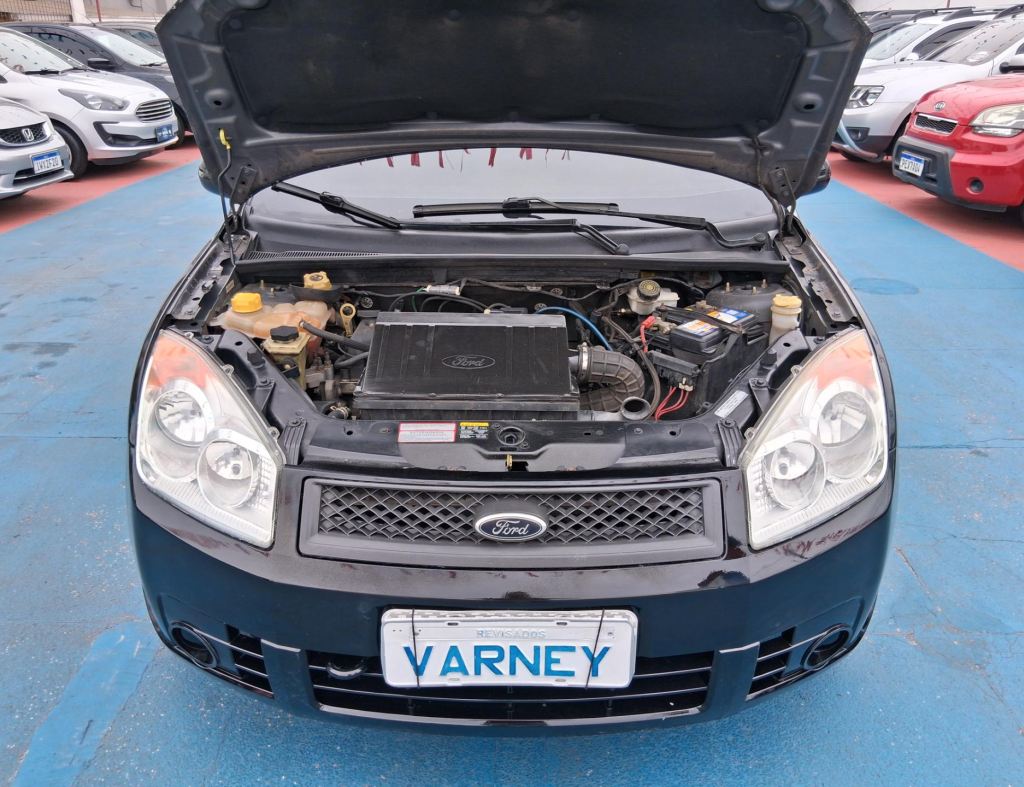 Ford Fiesta Hatch 1.0 Flex 4 Portas Modelo 2009 imagem 8