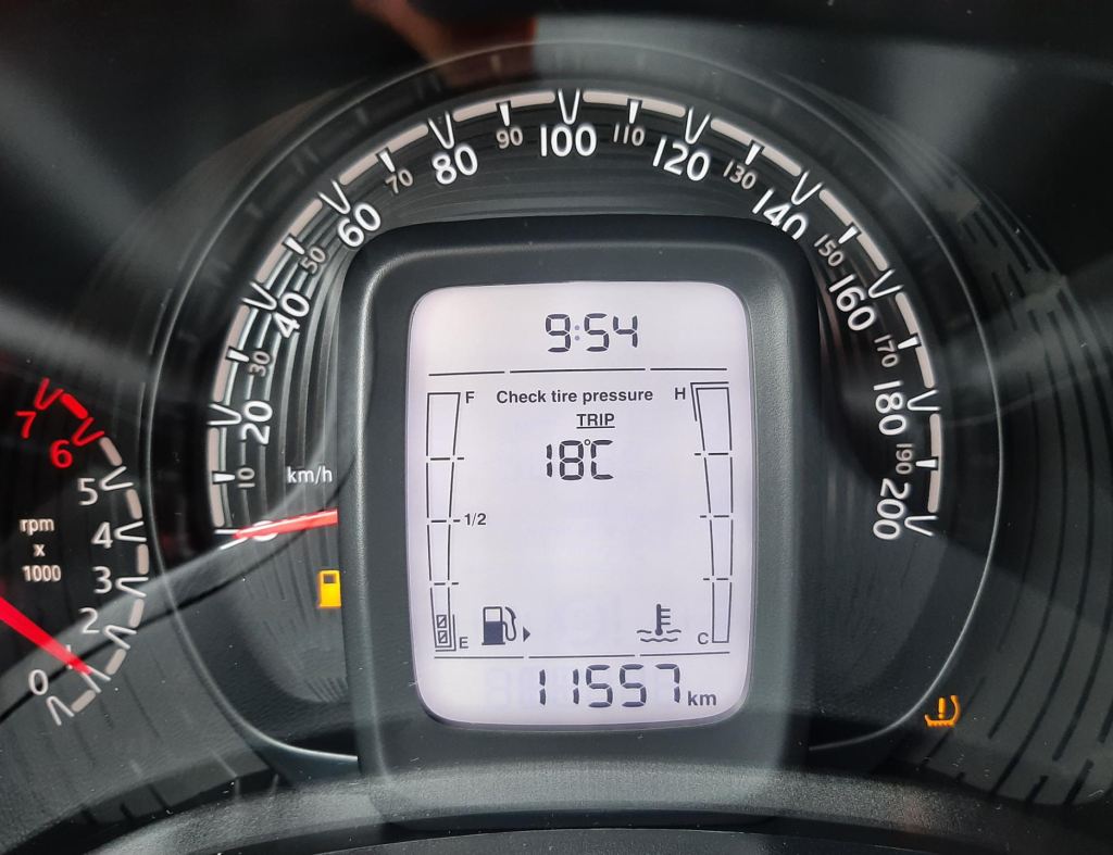 Fiat Mobi Trekking 1.0 Flex 4 Portas Modelo 2024 imagem 21