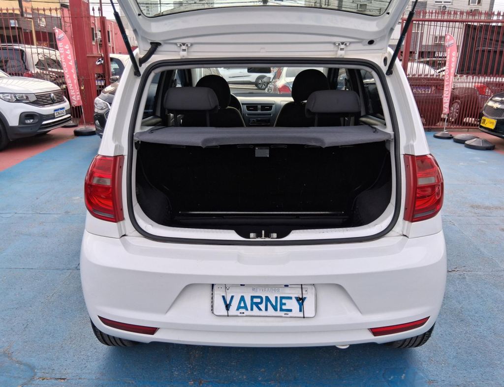 Volkswagen Fox Trend Gii 1.0 Flex 4 Portas Modelo 2014 imagem 10