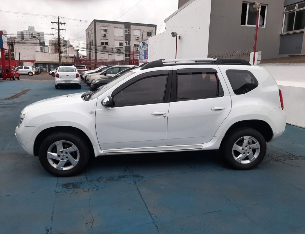 Renault Duster 2.0 Dinamique 2014 Automatica imagem 4