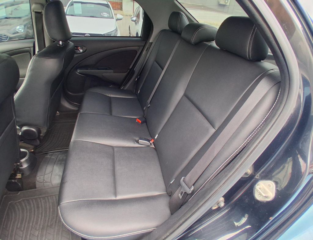 Toyota Etios Sedan Xls 1.5 Automatico Flex 4 Portas Modelo 2018 imagem 14