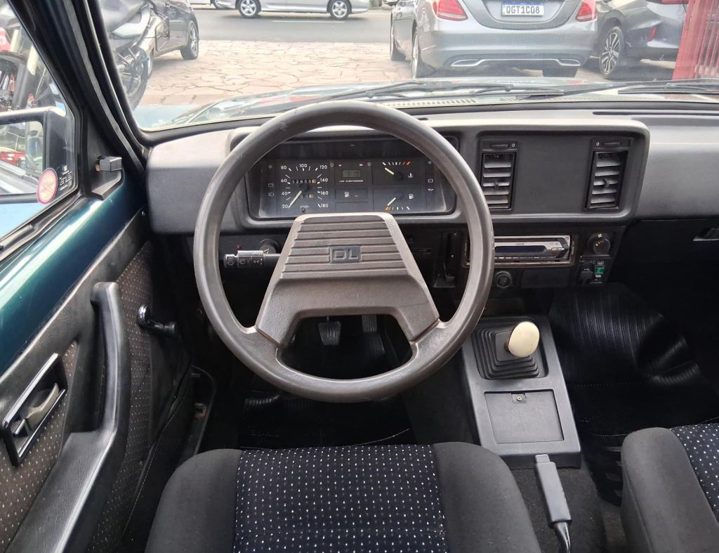 * Raridade **Chevrolet Chevette Dl 1.6 2 Portas Modelo 1993 imagem 11 * Raridade **Chevrolet Chevette Dl 1.6 2 Portas Modelo 1993 imagem 11