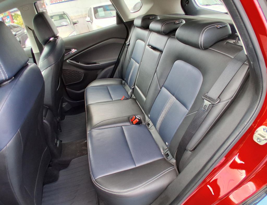 Chevrolet Tracker Premier 1.2 Turbo Automatica Flex 4 Portas Modelo 2022 imagem 17