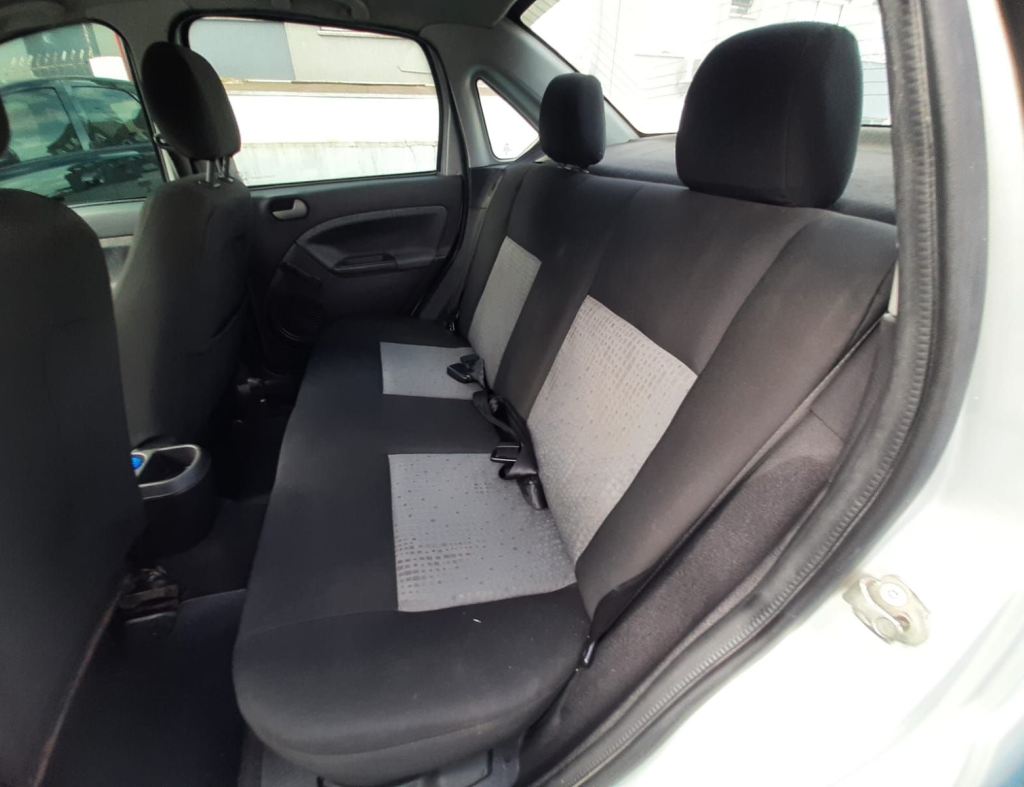 Ford Fiesta Sedan 1.6 Flex 2014,Ipva 2025 Pago. imagem 14