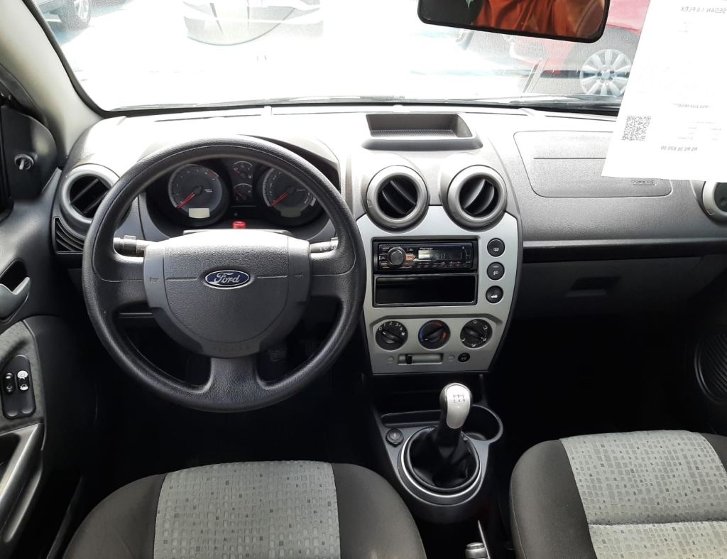 Ford Fiesta Sedan 1.6 Flex 2014,Ipva 2025 Pago. imagem 15