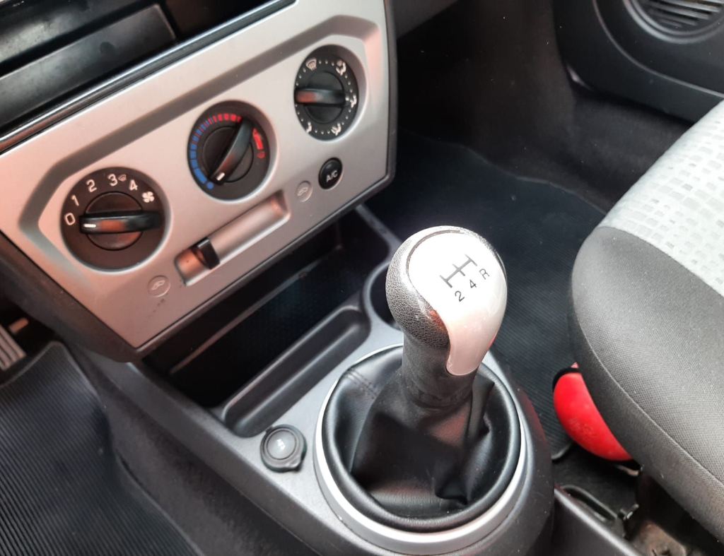 Ford Fiesta Sedan 1.6 Flex 2014,Ipva 2025 Pago. imagem 17