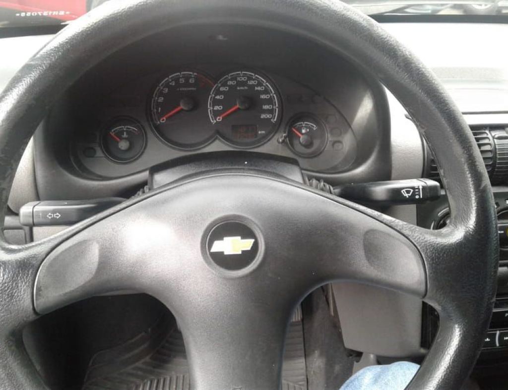 Chevrolet Classic Sedan Ls 1.0 Flex 4 Portas Modelo 2014 imagem 15