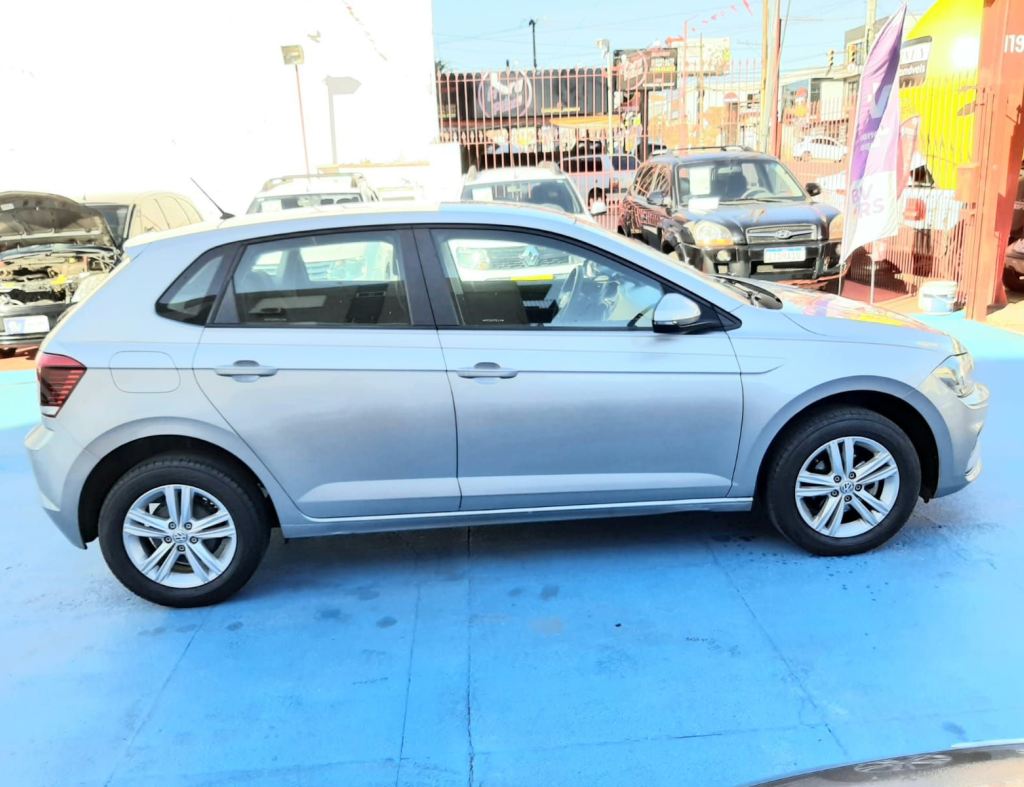 Volkswagen Polo Track 1.0 Flex 4 Portas Modelo 2024 imagem 3