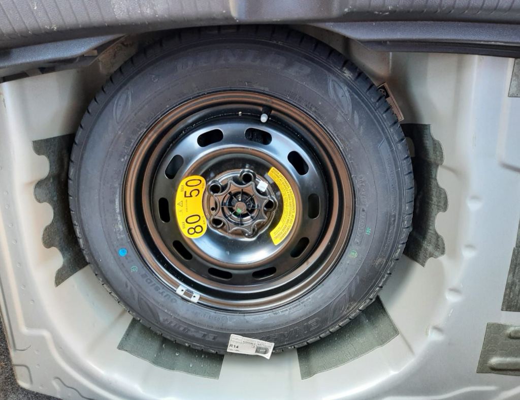 Volkswagen Polo Track 1.0 Flex 4 Portas Modelo 2024 imagem 10