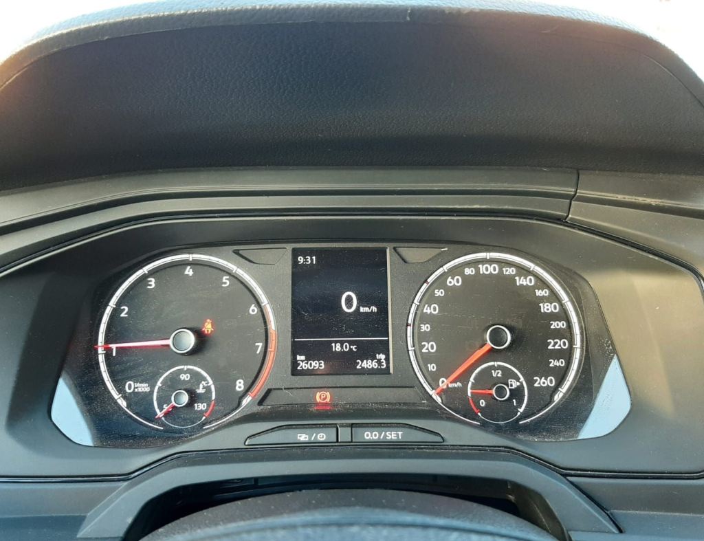 Volkswagen Polo Track 1.0 Flex 4 Portas Modelo 2024 imagem 15