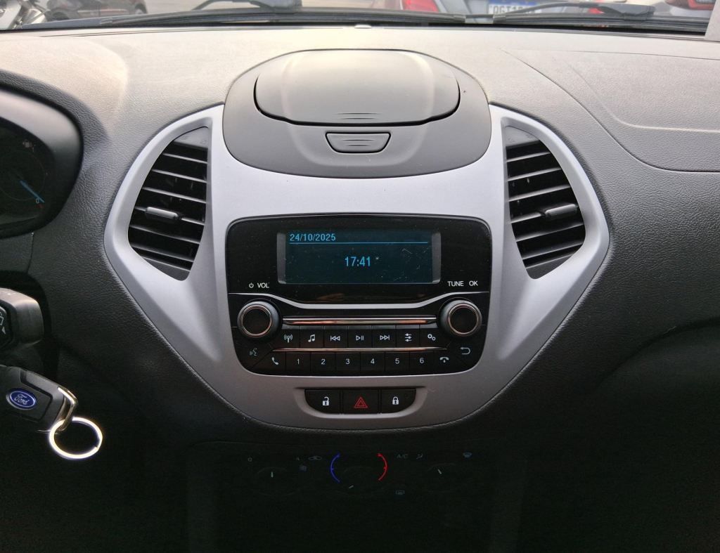 Ford Ka Hatch Se 1.0 Flex 4 Portas Modelo 2019 imagem 18