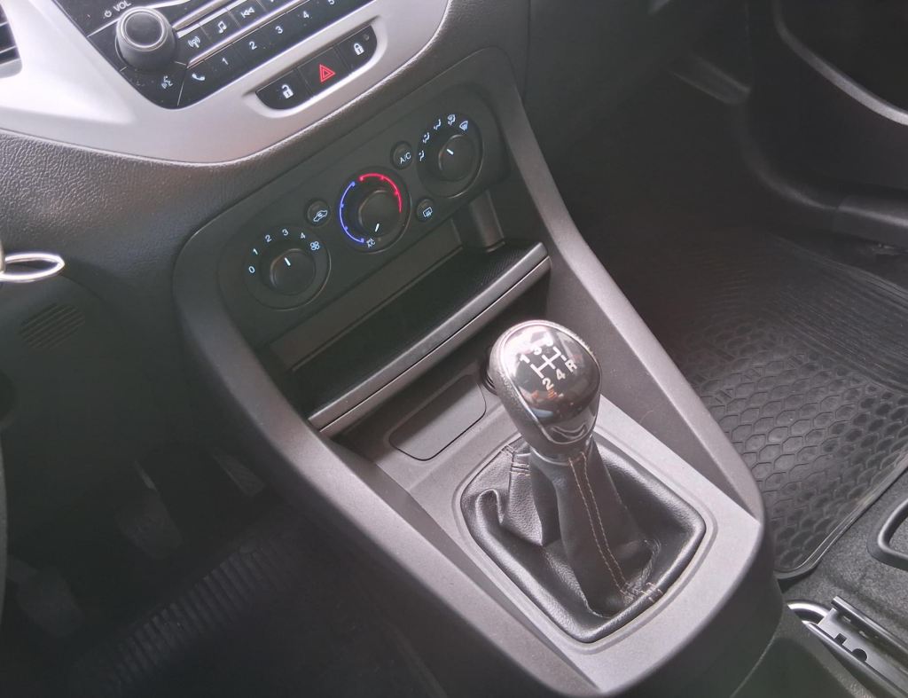 Ford Ka Hatch Se 1.0 Flex 4 Portas Modelo 2019 imagem 19