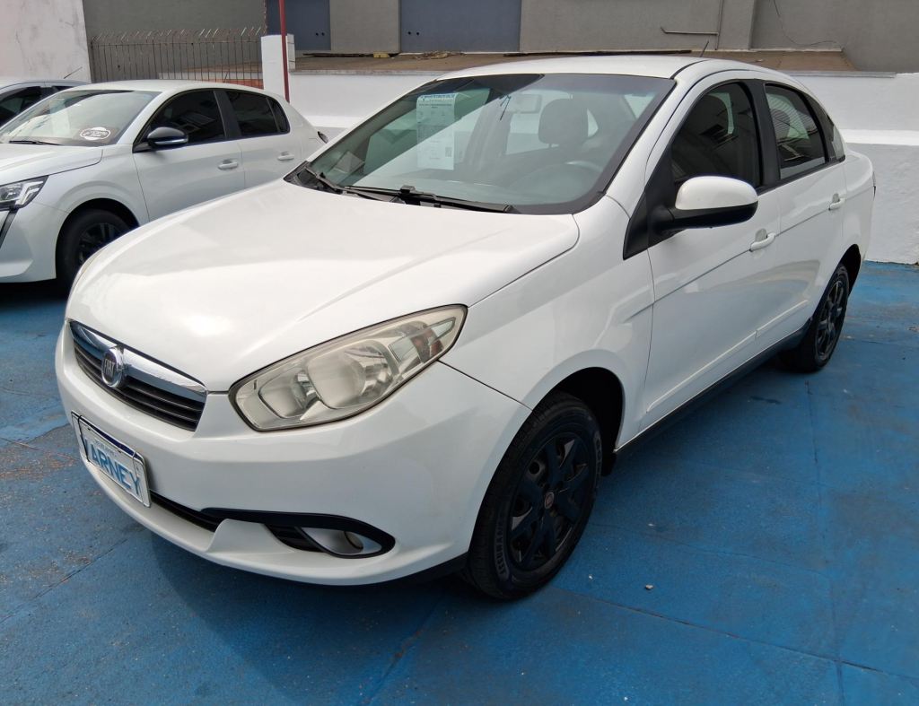 Fiat Grand Siena Attractive 1.4 Flex 4 Portas Modelo 2014 imagem 2