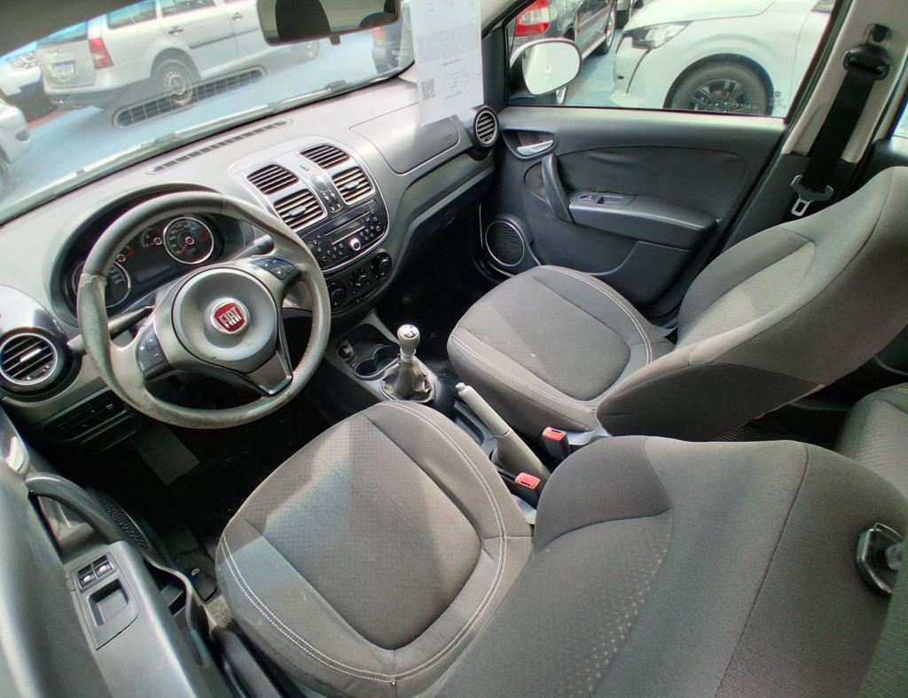 Fiat Grand Siena Attractive 1.4 Flex 4 Portas Modelo 2014 imagem 13