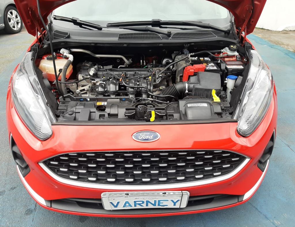 Ford New Fiesta 1.6 Sel Hatch 16V Flex 4P Manual 2018 imagem 8