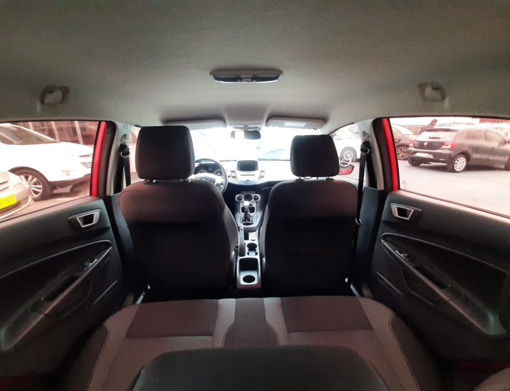 Ford New Fiesta 1.6 Sel Hatch 16V Flex 4P Manual 2018 imagem 12