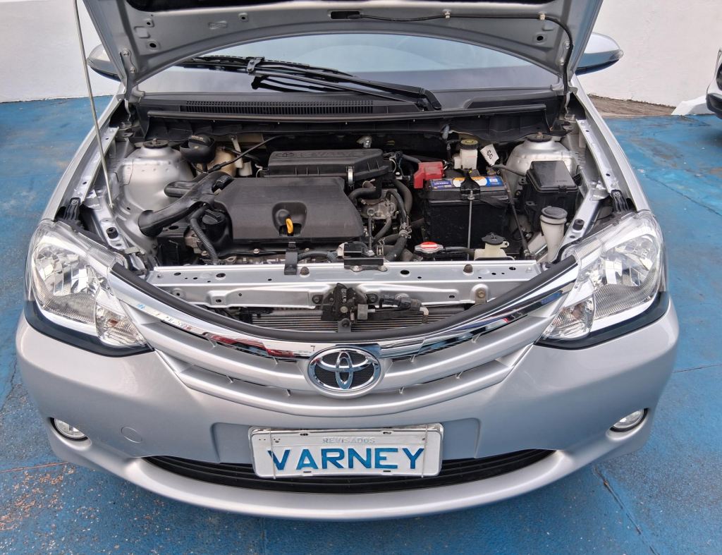 Toyota Etios Sedan Xls 1.5 Flex 4 Portas Modelo 2016 imagem 8