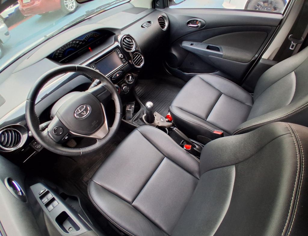Toyota Etios Sedan Xls 1.5 Flex 4 Portas Modelo 2016 imagem 14