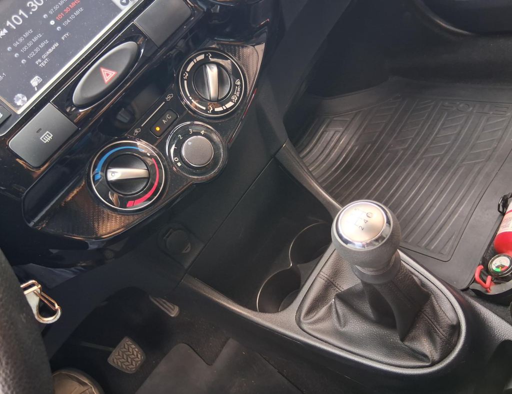 Toyota Etios Sedan Xls 1.5 Flex 4 Portas Modelo 2016 imagem 19