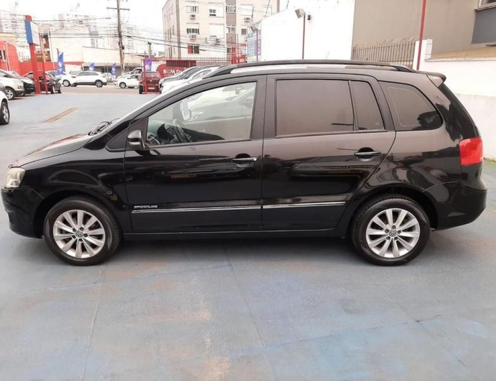 Volkswagen Spacefox Highline 1.6 Flex 4 Portas Modelo 2011 imagem 7