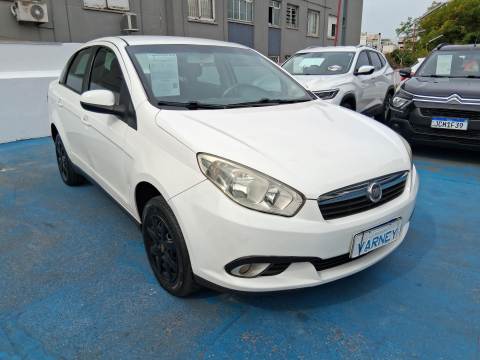 Fiat Grand Siena Attractive 1.4 Flex 4 Portas Modelo 2014
