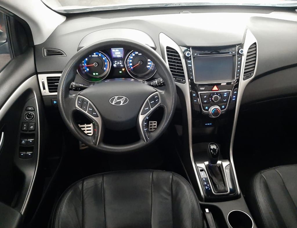 Hyundai I30 1.8 Mpi 16V Gasolina 4P Automatico 2015 imagem 16