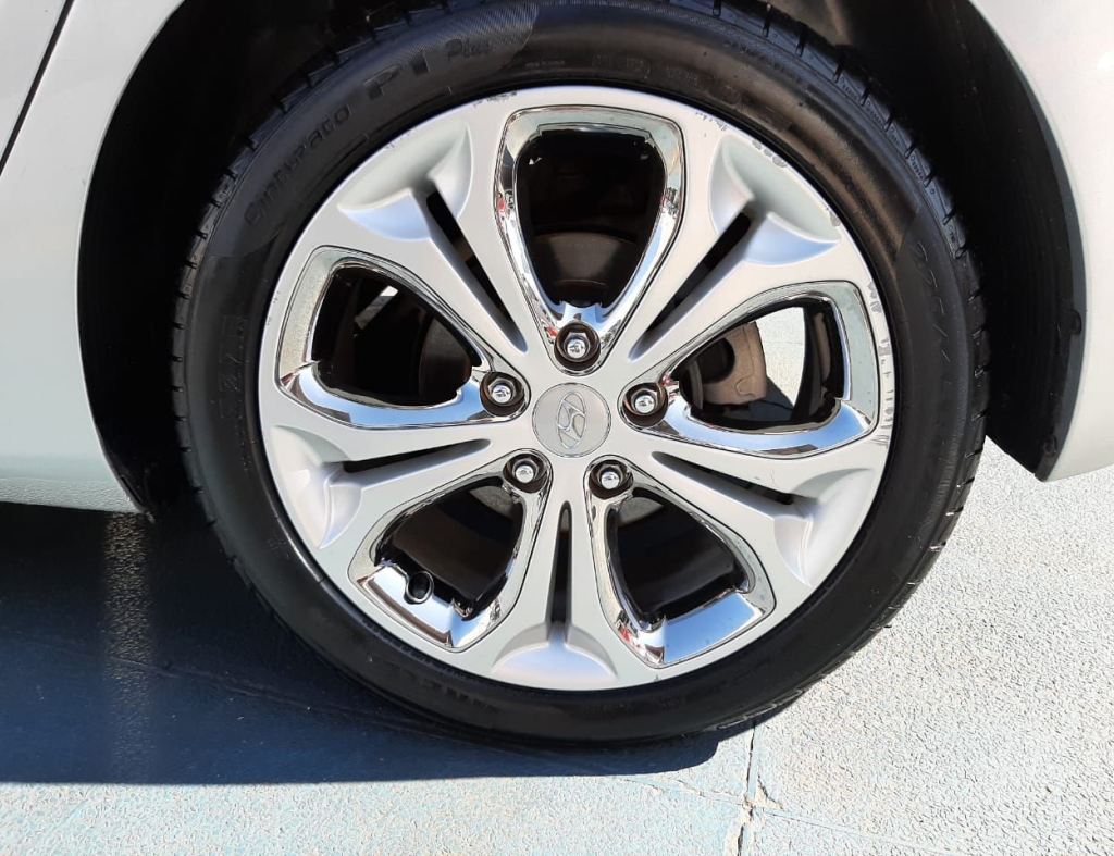 Hyundai I30 1.8 Mpi 16V Gasolina 4P Automatico 2015 imagem 22