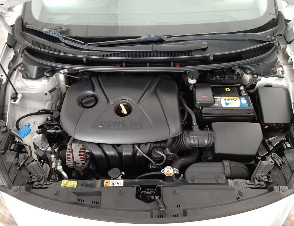 Hyundai I30 1.8 Mpi 16V Gasolina 4P Automatico 2015 imagem 23