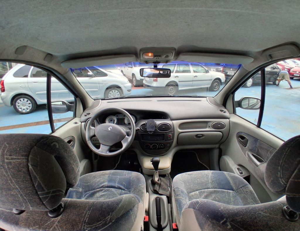 Renault Scenic Expression 1.6 Automatica 4 Portas Modelo 2008 imagem 11