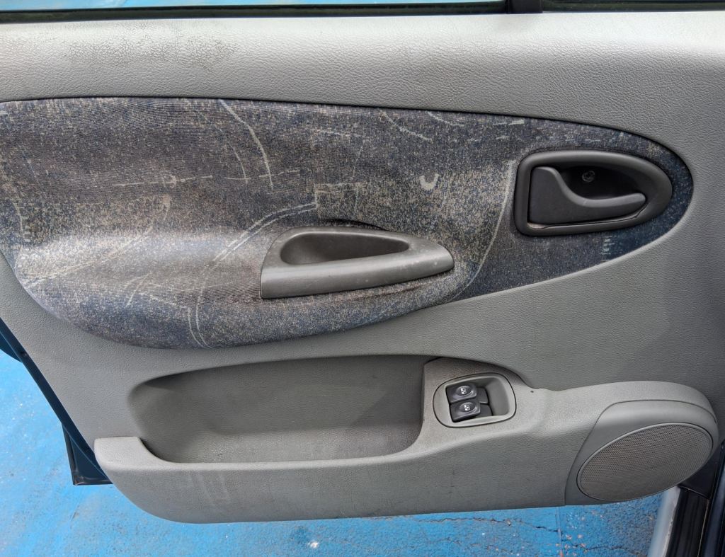 Renault Scenic Expression 1.6 Automatica 4 Portas Modelo 2008 imagem 17