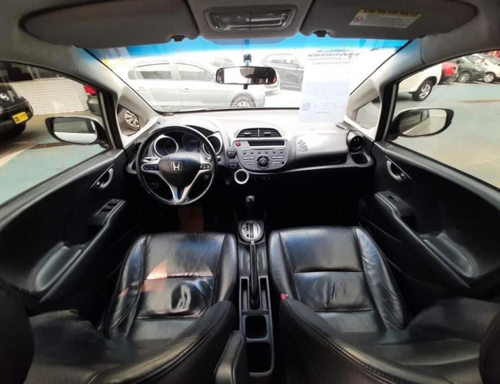 Honda Fit Elx 1.5 Automatico Flex 4 Portas Modelo 2009 imagem 13