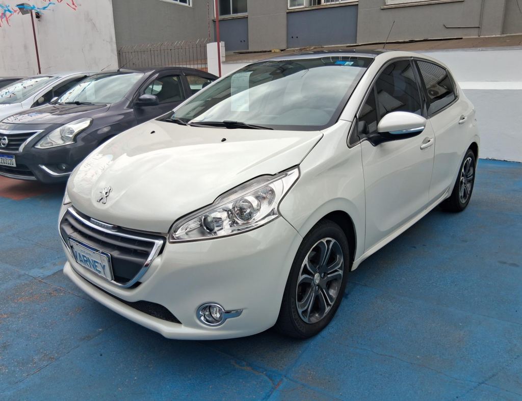 Peugeot 208 Griffe 1.6 Automatico 4 Portas Flex Modelo 2014 imagem 4