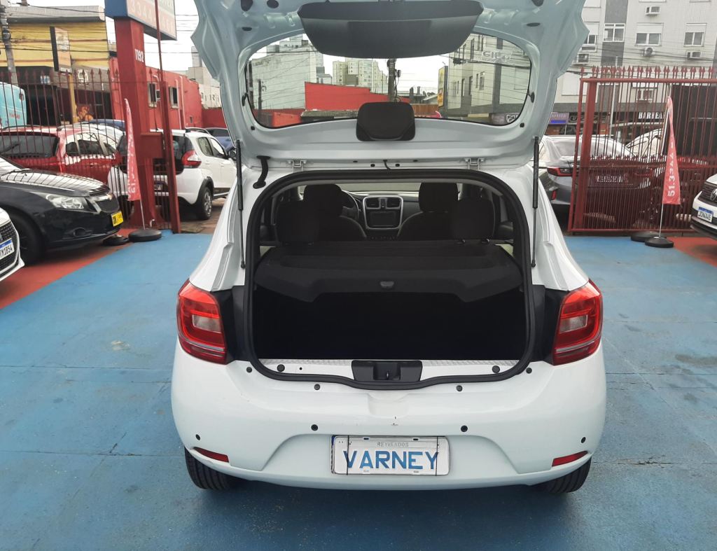 Renault Sandero Espression 1.6 Automatico Flex 4 Portas Modelo 2016 imagem 9