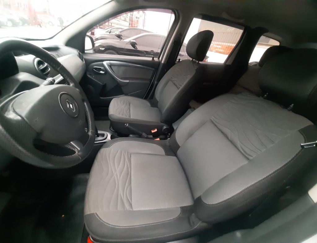 Renault Duster 2.0 Dinamique 2014 Automatica imagem 14