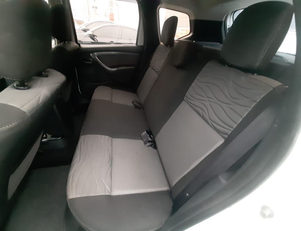 Renault Duster 2.0 Dinamique 2014 Automatica imagem 15