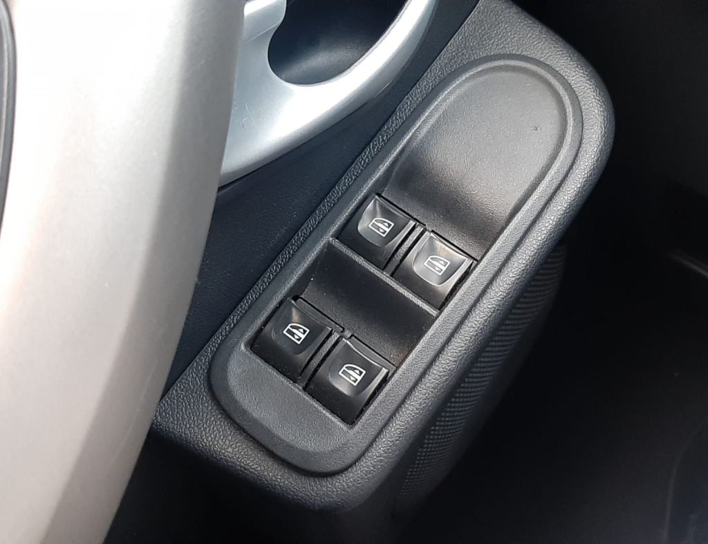 Renault Duster 1.6 Expression 2019 imagem 18