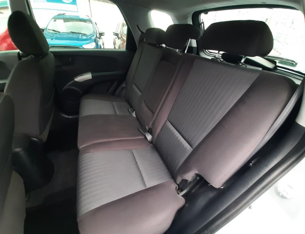 Kia Sportage Lx 2.0 4 Portas Modelo 2010 imagem 13