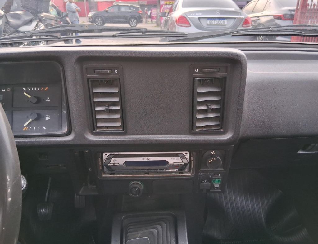**Raridade **Chevrolet Chevette Dl 1.6 2 Portas Modelo 1993 imagem 14