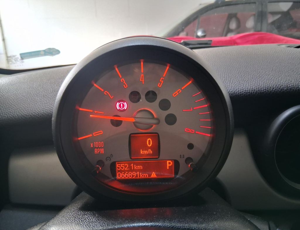 Mini One 1.6 Automatico 2 Portas Modelo 2013 imagem 12