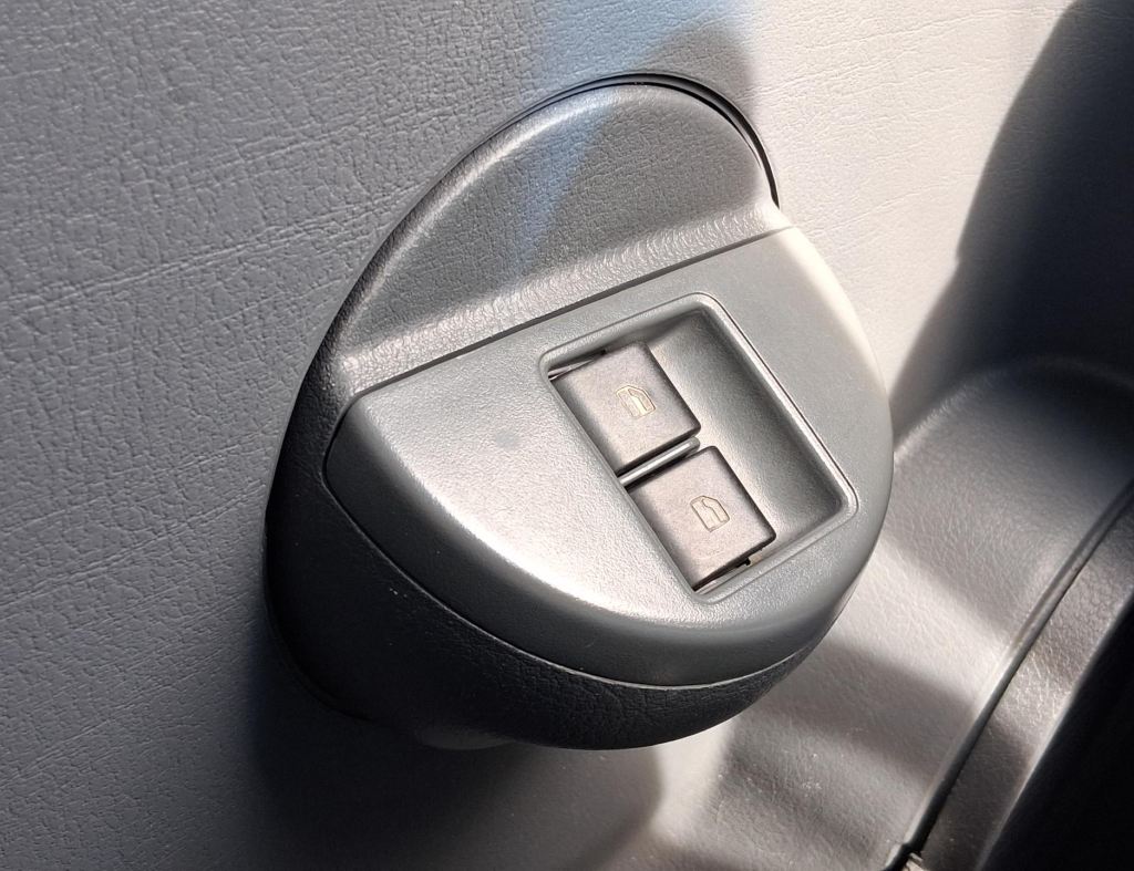 Volkswagen Parati 1.6 Flex 4 Portas Modelo 2009 imagem 18