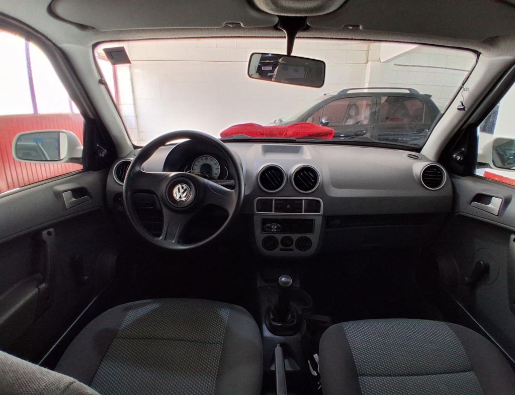 Volkswagwn Gol 1.0 Giv Flex 4 Portas Modelo 2012 imagem 12